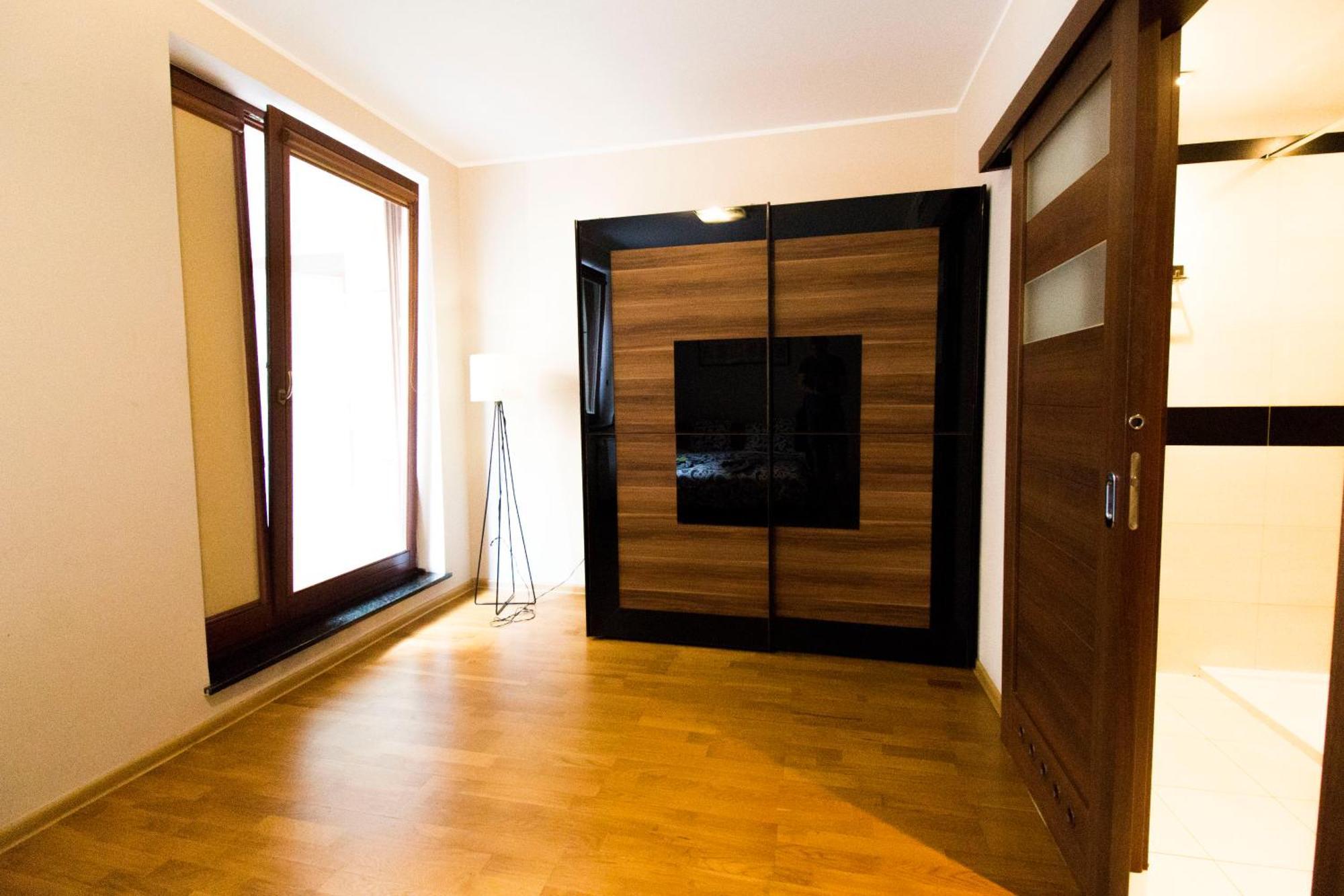 Happyestate - Just In Center Ul Krawiecka 3 Apartment *